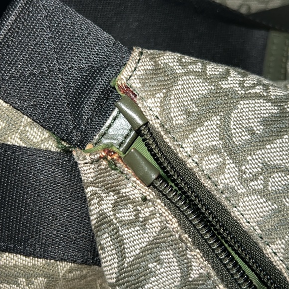 🎉SOLD 🎉 Christian Dior Trotter Crossbody bag - Picture 8 of 16